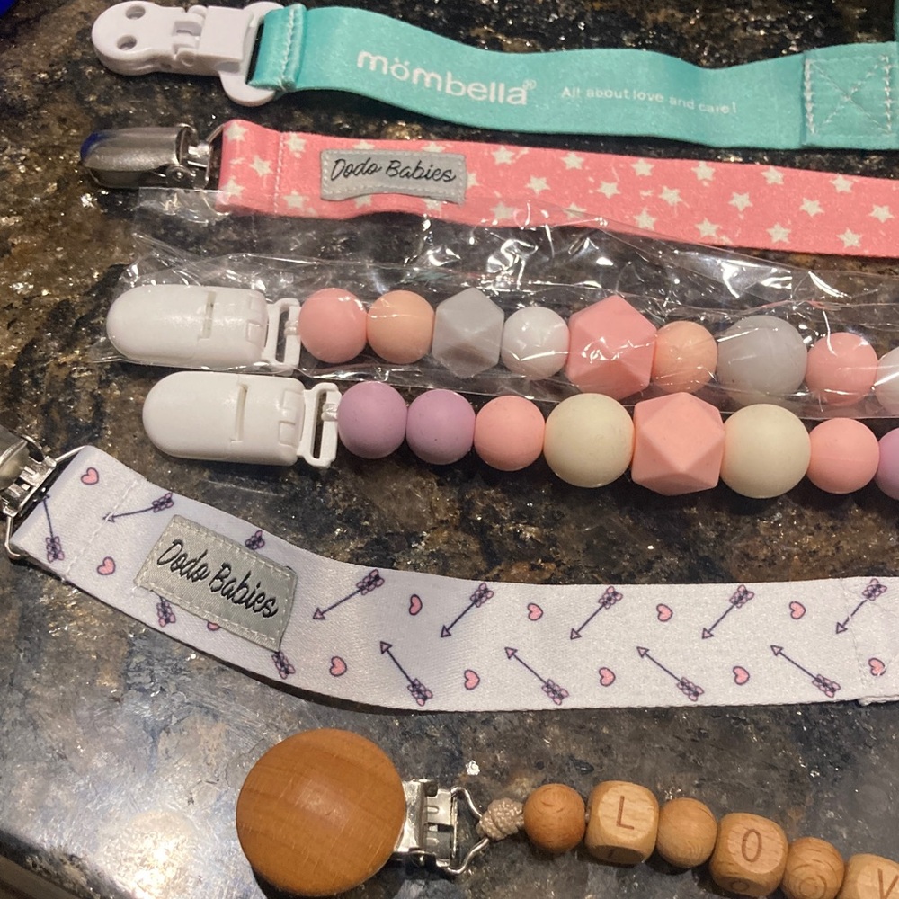 Baby Pacifier Clips - Picture 6 of 6